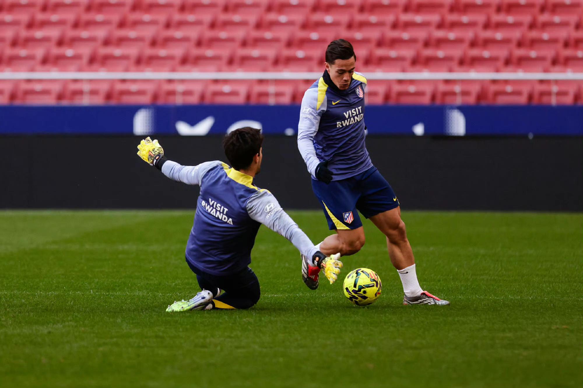 关于萨索洛主场胜赫罗纳，保持胜利势头的信息